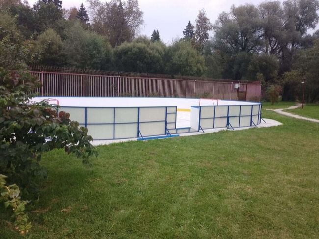 Хоккейная коробка от компании Андромеда Спорт